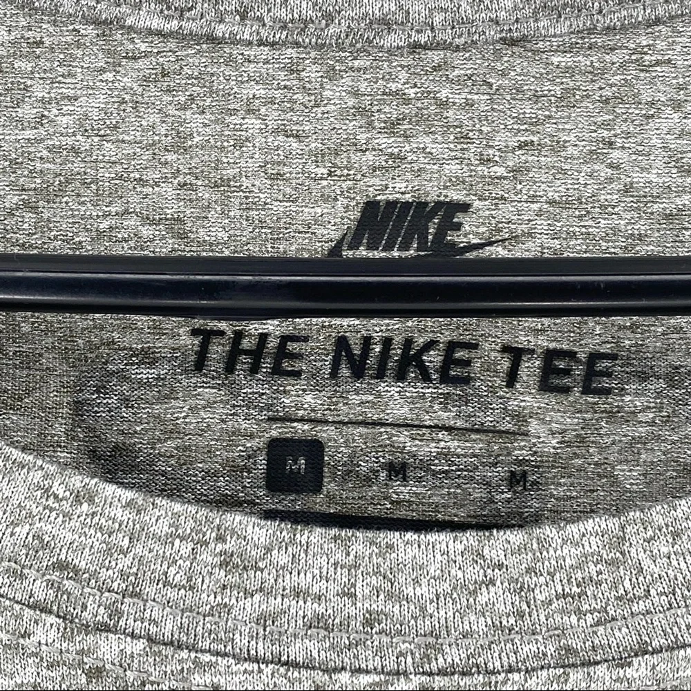 NIKE Women's The Nike Tee Soccer 23 Training T-shirt - M